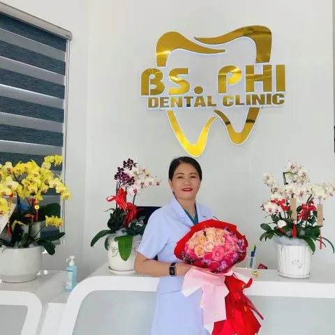 Quầy tiếp đón phòng khám Nha khoa Bác sĩ Xuân Phi
